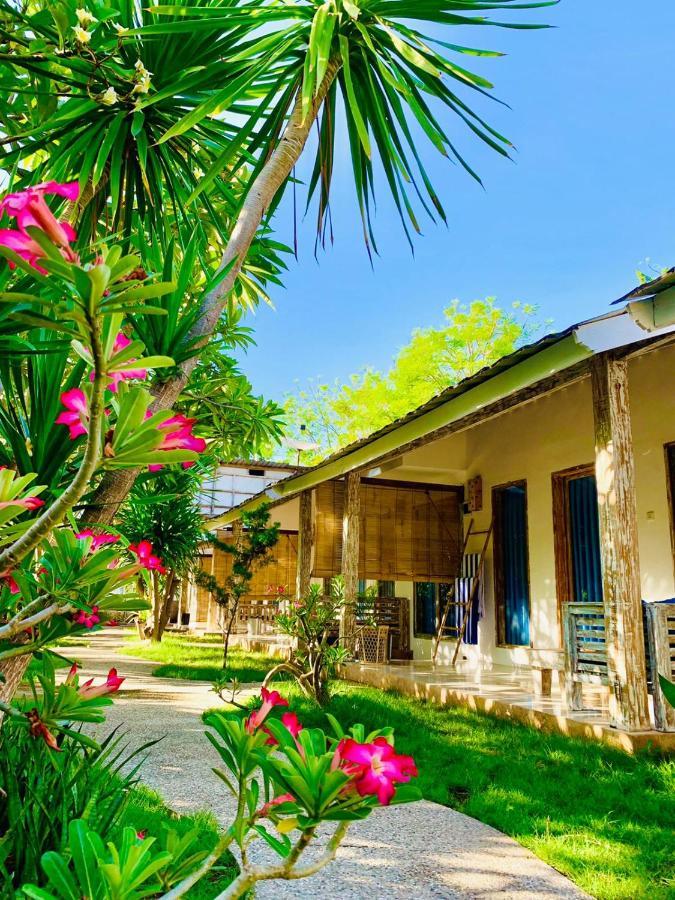 Oasis Villas Quần đảo Gili Ngoại thất bức ảnh